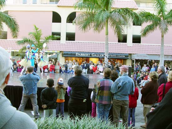 Arts Day on Palm Avenue